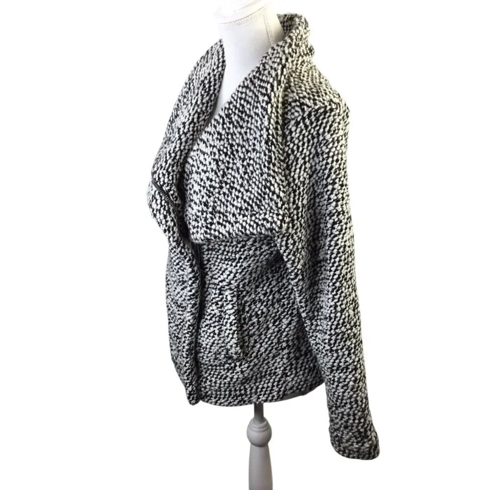 Blank NYC Asymmetrical Zip Marled Boucle Nubby Wool Blend Jacket Size Large